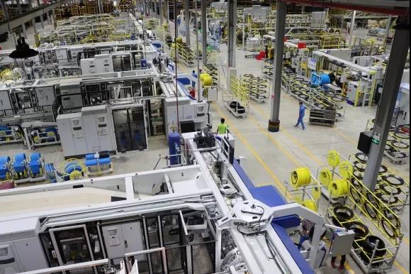 將達(dá)成600萬條半鋼子午胎和100萬條全鋼子午胎的產(chǎn)能規(guī)模 將達(dá)成600萬條半鋼子午胎和100萬條全鋼子午胎的產(chǎn)能規(guī)模