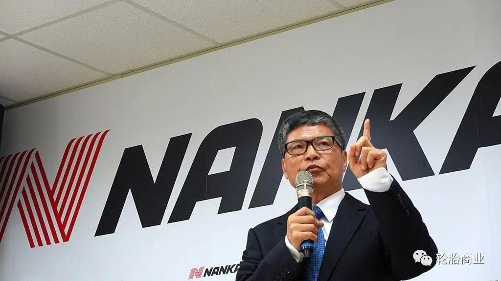 林學(xué)圃的強(qiáng)勢作風(fēng)，引發(fā)外界對其評價(jià)兩極