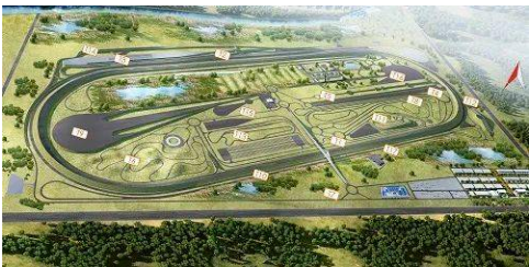 華東試驗(yàn)場(chǎng)位于山東省東營(yíng)市黃河三角洲農(nóng)業(yè)高新技術(shù)產(chǎn)業(yè)示范區(qū)，占地面積約608公頃，計(jì)劃分二期建成。2021年初，中交一公局中標(biāo)一期一階段工程。